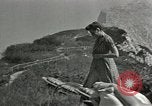 Standbild Adolf Hitlers Begleiter Berchtesgaden Deutschland, 1940, aus Sekunde 33 historischem Filmmaterial Videoclip 65675047913