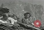 Standbild Adolf Hitlers Begleiter Berchtesgaden Deutschland, 1940, aus Sekunde 59 historischem Filmmaterial Videoclip 65675047913