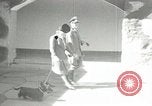 Standbild Adolf Hitlers Begleiter Eva Braun Bayern Deutschland, 1944, aus Sekunde 9 historischem Filmmaterial Videoclip 65675047914