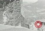 Standbild Adolf Hitlers Begleiter Eva Braun Bayern Deutschland, 1944, aus Sekunde 26 historischem Filmmaterial Videoclip 65675047914