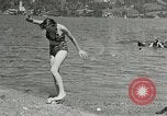 Immagine di Hitler's companion Eva Braun Berchtesgaden Germania, 1940, secondo 1 filmato di repertorio 65675047916