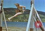 Standbild Hitlers Begleiter Eva Braun Berchtesgaden Deutschland, 1940, aus Sekunde 14 historischem Filmmaterial Videoclip 65675047921