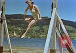 Standbild Hitlers Begleiter Eva Braun Berchtesgaden Deutschland, 1940, aus Sekunde 16 historischem Filmmaterial Videoclip 65675047921