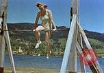 Standbild Hitlers Begleiter Eva Braun Berchtesgaden Deutschland, 1940, aus Sekunde 18 historischem Filmmaterial Videoclip 65675047921