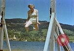 Standbild Hitlers Begleiter Eva Braun Berchtesgaden Deutschland, 1940, aus Sekunde 33 historischem Filmmaterial Videoclip 65675047921