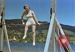 Standbild Hitlers Begleiter Eva Braun Berchtesgaden Deutschland, 1940, aus Sekunde 35 historischem Filmmaterial Videoclip 65675047921