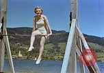 Standbild Hitlers Begleiter Eva Braun Berchtesgaden Deutschland, 1940, aus Sekunde 38 historischem Filmmaterial Videoclip 65675047921