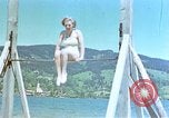 Standbild Hitlers Begleiter Eva Braun Berchtesgaden Deutschland, 1940, aus Sekunde 41 historischem Filmmaterial Videoclip 65675047921