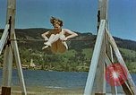 Standbild Hitlers Begleiter Eva Braun Berchtesgaden Deutschland, 1940, aus Sekunde 45 historischem Filmmaterial Videoclip 65675047921