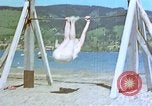 Standbild Hitlers Begleiter Eva Braun Berchtesgaden Deutschland, 1940, aus Sekunde 59 historischem Filmmaterial Videoclip 65675047921