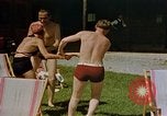 Standbild Hitlers Begleiter Eva Braun Berchtesgaden Deutschland, 1940, aus Sekunde 56 historischem Filmmaterial Videoclip 65675047923