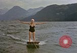 Standbild Hitlers Begleiter Eva Braun Berchtesgaden Deutschland, 1940, aus Sekunde 56 historischem Filmmaterial Videoclip 65675047924