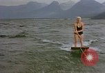 Standbild Hitlers Begleiter Eva Braun Berchtesgaden Deutschland, 1940, aus Sekunde 62 historischem Filmmaterial Videoclip 65675047924