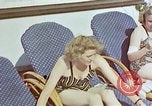 Immagine di Hitler's companion Eva Braun Berchtesgaden Germania, 1940, secondo 15 filmato di repertorio 65675047927