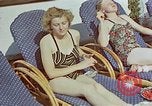 Immagine di Hitler's companion Eva Braun Berchtesgaden Germania, 1940, secondo 21 filmato di repertorio 65675047927