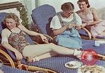 Immagine di Hitler's companion Eva Braun Berchtesgaden Germania, 1940, secondo 30 filmato di repertorio 65675047927