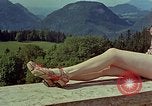Immagine di Hitler's companion Eva Braun Berchtesgaden Germania, 1940, secondo 50 filmato di repertorio 65675047927