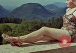 Immagine di Hitler's companion Eva Braun Berchtesgaden Germania, 1940, secondo 51 filmato di repertorio 65675047927