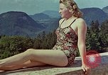 Immagine di Hitler's companion Eva Braun Berchtesgaden Germania, 1940, secondo 55 filmato di repertorio 65675047927