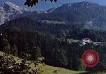 Standbild Adolf Hitlers Berghof Berchtesgaden Deutschland, 1940, aus Sekunde 13 historischem Filmmaterial Videoclip 65675047930