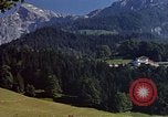 Standbild Adolf Hitlers Berghof Berchtesgaden Deutschland, 1940, aus Sekunde 22 historischem Filmmaterial Videoclip 65675047930