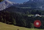 Standbild Adolf Hitlers Berghof Berchtesgaden Deutschland, 1940, aus Sekunde 24 historischem Filmmaterial Videoclip 65675047930
