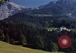 Standbild Adolf Hitlers Berghof Berchtesgaden Deutschland, 1940, aus Sekunde 27 historischem Filmmaterial Videoclip 65675047930