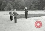 Standbild Adolf Hitler Berchtesgaden Deutschland, 1940, aus Sekunde 51 historischem Filmmaterial Videoclip 65675047932
