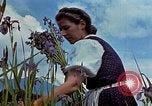 Standbild Adolf Hitlers Begleiter Eva Braun Berchtesgaden Deutschland, 1940, aus Sekunde 49 historischem Filmmaterial Videoclip 65675047933