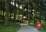 Standbild Adolf Hitlers Berghof Berchtesgaden Deutschland, 1940, aus Sekunde 50 historischem Filmmaterial Videoclip 65675047937