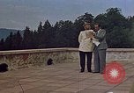 Standbild Adolf Hitler Berchtesgaden Deutschland, 1940, aus Sekunde 25 historischem Filmmaterial Videoclip 65675047939