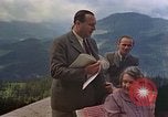 Standbild Führer Adolf Hitler Berchtesgaden Deutschland, 1940, aus Sekunde 17 historischem Filmmaterial Videoclip 65675047943