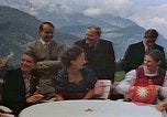 Standbild Führer Adolf Hitler Berchtesgaden Deutschland, 1940, aus Sekunde 24 historischem Filmmaterial Videoclip 65675047943