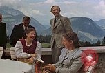 Standbild Führer Adolf Hitler Berchtesgaden Deutschland, 1940, aus Sekunde 27 historischem Filmmaterial Videoclip 65675047943