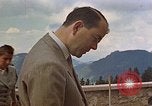 Standbild Führer Adolf Hitler Berchtesgaden Deutschland, 1940, aus Sekunde 33 historischem Filmmaterial Videoclip 65675047943