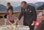 Standbild Führer Adolf Hitler Berchtesgaden Deutschland, 1940, aus Sekunde 39 historischem Filmmaterial Videoclip 65675047943