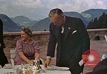 Standbild Führer Adolf Hitler Berchtesgaden Deutschland, 1940, aus Sekunde 40 historischem Filmmaterial Videoclip 65675047943