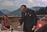 Standbild Führer Adolf Hitler Berchtesgaden Deutschland, 1940, aus Sekunde 44 historischem Filmmaterial Videoclip 65675047943