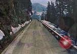 Standbild Mountain Road Berchtesgaden Deutschland, 1940, aus Sekunde 1 historischem Filmmaterial Videoclip 65675047944