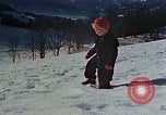 Image les enfants de la famille de Eva Braun Berchtesgaden Allemagne, 1940, de la seconde 14 séquences d'archives historiques vidéo 65675047954