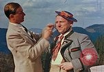 Immagine di Adolf Hitler's companion Eva Braun Berchtesgaden Germania, 1940, secondo 8 filmato di repertorio 65675047963