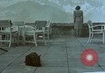 Image Adolf Hitler avec Eva Braun's de chiens au Berghof Berchtesgaden Allemagne, 1944, de la seconde 14 séquences d'archives historiques vidéo 65675047973