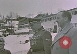 Standbild NS-Beamten Berchtesgaden Deutschland, 1940, aus Sekunde 6 historischem Filmmaterial Videoclip 65675047981