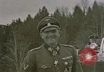 Standbild NS-Beamten Berchtesgaden Deutschland, 1940, aus Sekunde 11 historischem Filmmaterial Videoclip 65675047981