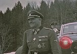 Standbild NS-Beamten Berchtesgaden Deutschland, 1940, aus Sekunde 14 historischem Filmmaterial Videoclip 65675047981