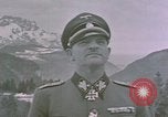 Standbild NS-Beamten Berchtesgaden Deutschland, 1940, aus Sekunde 22 historischem Filmmaterial Videoclip 65675047981