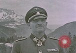 Standbild NS-Beamten Berchtesgaden Deutschland, 1940, aus Sekunde 26 historischem Filmmaterial Videoclip 65675047981