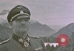 Standbild NS-Beamten Berchtesgaden Deutschland, 1940, aus Sekunde 28 historischem Filmmaterial Videoclip 65675047981