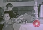 Standbild Kinder bei Berghof Berchtesgaden Deutschland, 1940, aus Sekunde 15 historischem Filmmaterial Videoclip 65675047990