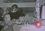 Standbild Kinder bei Berghof Berchtesgaden Deutschland, 1940, aus Sekunde 16 historischem Filmmaterial Videoclip 65675047990